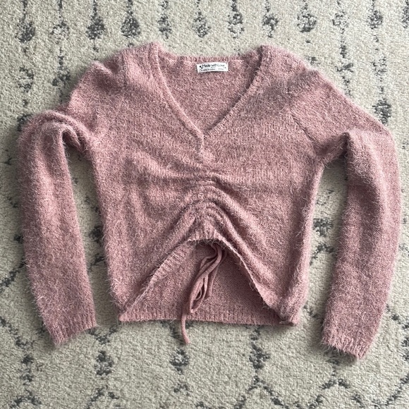 Fuzzy crop sweater - Picture 1 of 2